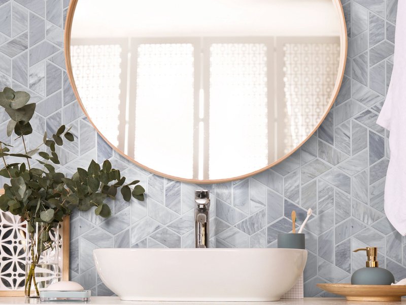 tiled bathroom from Anderson Tile & Carpet in Anderson, SC