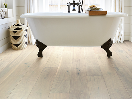 bathroom with hardwood floor from Anderson Tile & Carpet in Anderson, SC